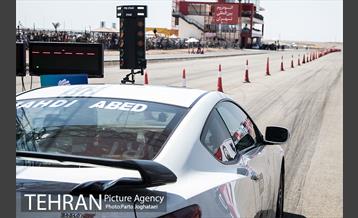 رقابت های جایزه بزرگ اتومبیلرانی  و موتور سواری رشته درگ 2