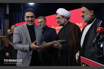 افتتاح نمایشگاه عکس «نفس‌های سوخته» 27