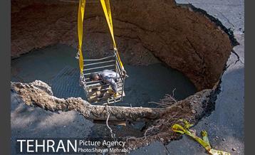 ریزش بخشی از خیابان پیامبر اتوبان ستاری -2 44