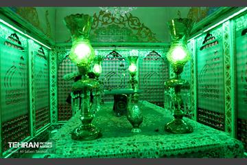 آئین غبار روبی ضریح مطهر امامزاده صالح(ع)  16