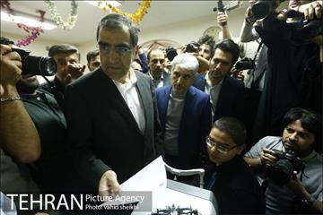بازدید وزیر محترم بهداشت و سرپرست شهرداری تهران از مرکز پرتو  10