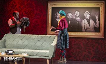 نمایش «بیماری خانواده میم» 6