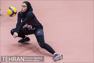 دیدار تیم های والیبال سایپا تهران و سروقامتان بابل 16