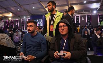 جام بازی‌های الکترونیکی 42