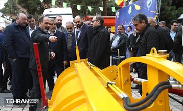 رونمایی از ماشین آلات سازمان مدیریت پسماند 3