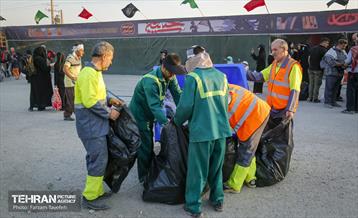 خدمات رسانی شهرداری منطقه 5 در پایانه مرزی مهران 15