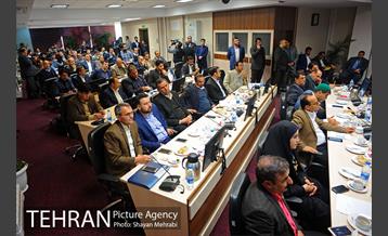 افتتاحیه ساختمان شورای عالی استانها با حضور شهردار تهران 8