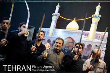 مشعل‌گردانی در دولت آباد تهران 4