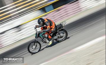 دومین دوره مسابقات موتورسواری سرعت  20