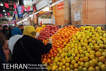 بازدید شهردار تهران از بازار میوه و تره بار جلال آل احمد 8