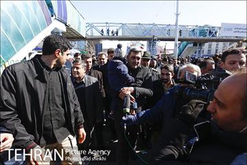 حضور شهردار تهران در راهپیمایی یوم الله 22 بهمن 3