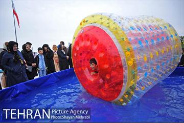 برج میلاد تهران در ایام نوروز 16