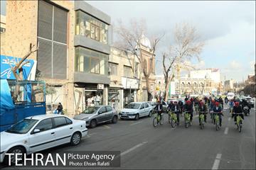 رکابزنی ‌پیروز حناچی و شهرداران کلانشهرها تا دفتر جهانگیری 35