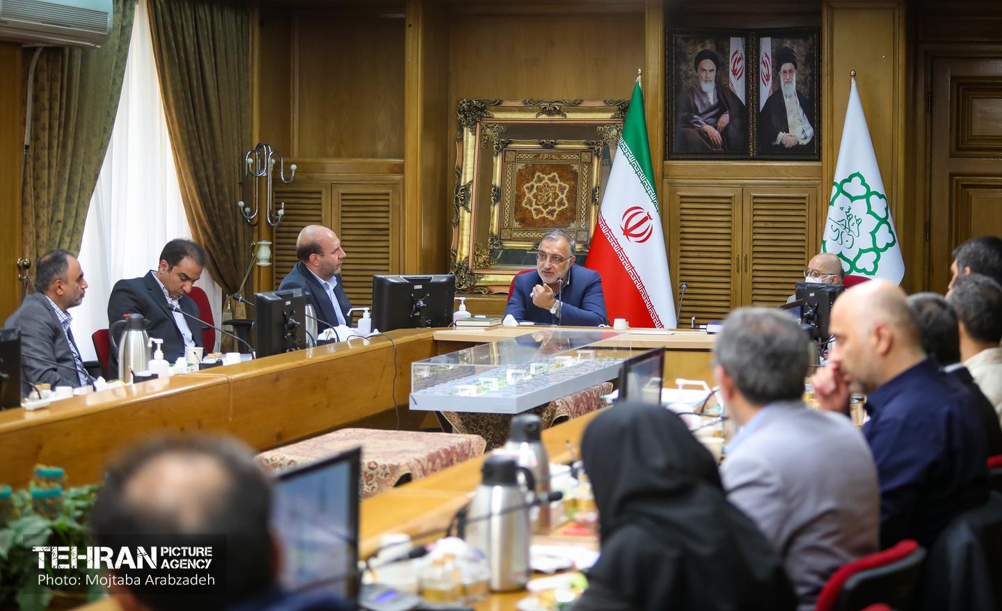 نشست بررسی طرح نهایی باغ راه حضرت فاطمه (س)