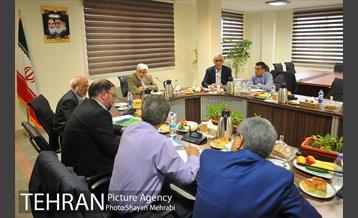 نشست مجمع امید با حضور شهردار تهران 1