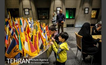 روز جهانی کودک در برج آزادی 15