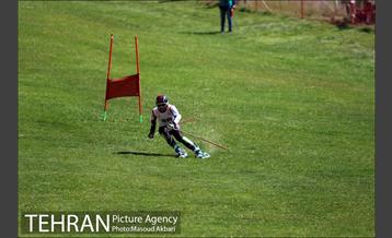 اولین روز رقابت های اسکی چمن قهرمانی جوانان جهان 7