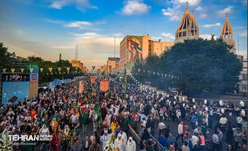 کاروان امام رضا (ع) در جشن بزرگ امام رضایی‌ها 8