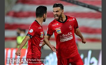 دیدار تیم های فوتبال پرسپولیس و تراکتور تبریز 18