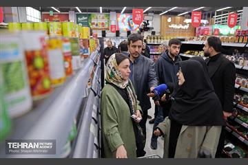 بازدید سخنگوی دولت از بازار میوه و تره‌بار و شهروند جلال آل احمد 3