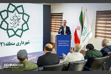 کلنگ‌زنی احداث ۱۰ هزار واحد آپارتمانی در منطقه21 27