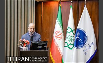 آیین کاشت درخت در بیمارستان شریعتی توسط شهردار تهران 6