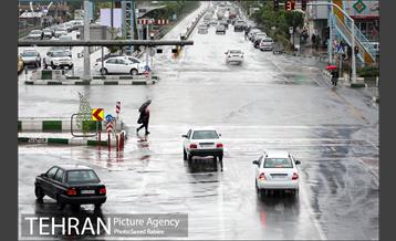 بارش باران در آخرین روز اردیبهشت -2 3
