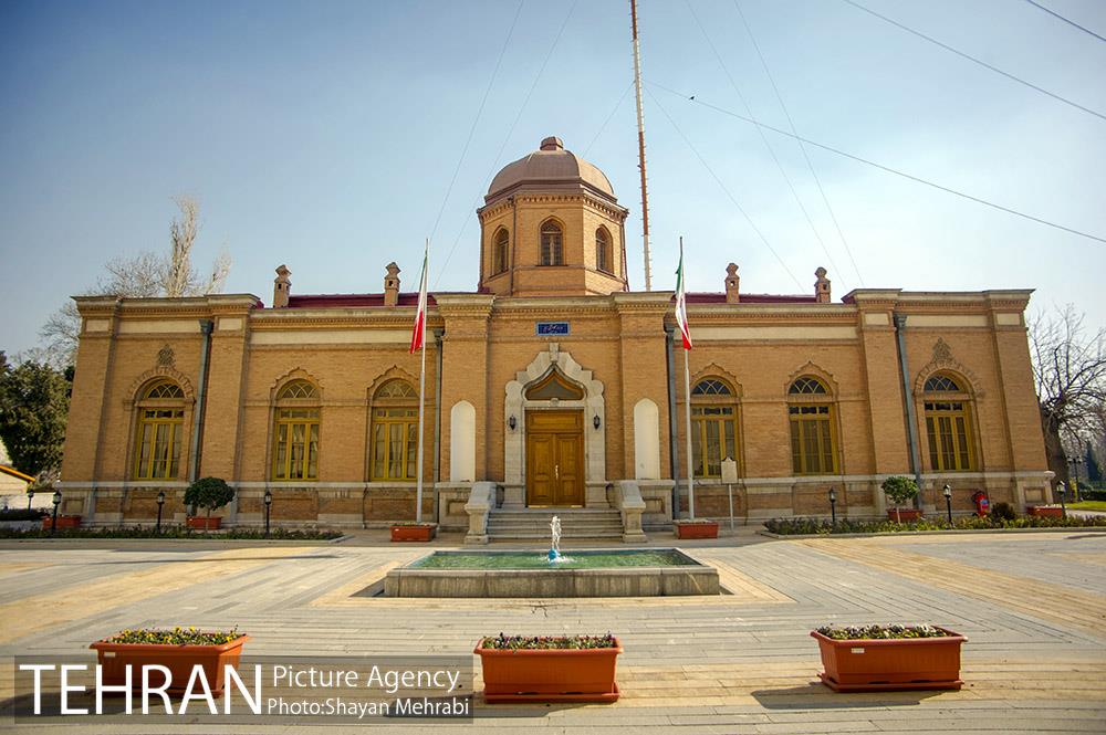 عمارت کلاه فرنگی بیسیم 18