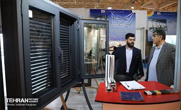 نمایشگاه توانمندی‌های صادراتی؛ ایران اکسپو 15