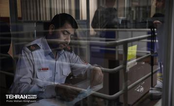 بازدید شهردار تهران از ستاد فرماندهی عملیات آتش نشانی 33