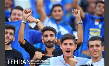 دیدار استقلال و پرسپولیس در لیگ برتر فوتبال 12