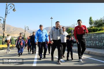 همایش پیاده روی خانوادگی بوستان جوانمردان 11
