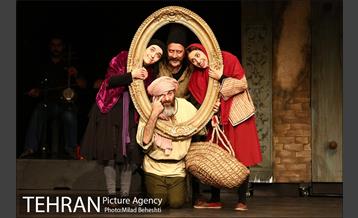 نمایش کچلو‎ 22