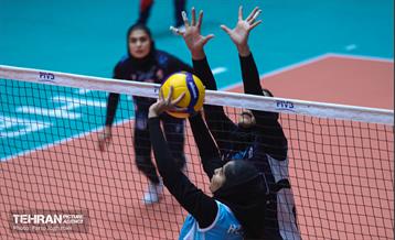 دیدار دو تیم والیبال زنان مهرسان و پیکان تهران 2