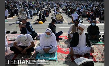 اقامه نماز عید فطر افغانستانی های اهل تسنن مقیم تهران 31