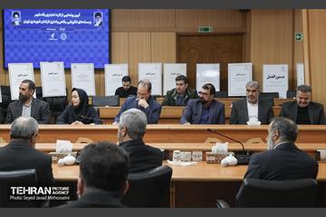 آیین رونمایی از کارت اعتباری رفاه شهر  و بسته های انگیزشی رفاهی و اداری کارکنان شهرداری تهران 26
