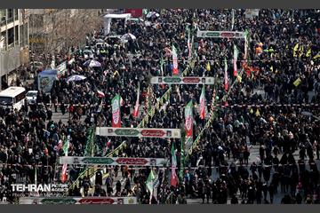 راهپیمایی ۲۲ بهمن در تهران - 3 54