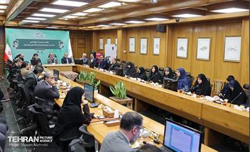 یکصدوبیست‌وچهارمین نشست مجمع کلانشهرهای ایران 78