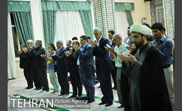 بزرگداشت شهیدان و نکوداشت ایثارگران پایتخت با حضور شهردار تهران 48