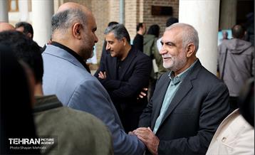 رونمایی از سردیس چهره‌های ماندگار در شهر تهران 1