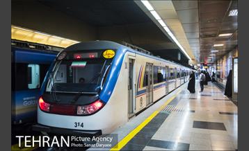 خدمات رسانی مترو تهران در روز ۲۲ بهمن 27