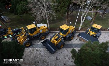 رونمایی از ماشین آلات سازمان مدیریت پسماند 42