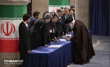 حضور رهبر معظم انقلاب در انتخابات ۱۴۰۲ 11