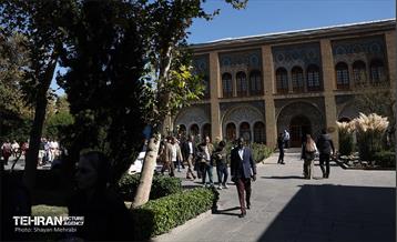 نمایشگاه «رخ دوست»تور تهرانگردی وابستگان نظامی سفارتخانه‌های خارجی مقیم تهران 6
