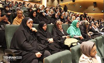 جشن شکوفه‌های نور و برکت 13