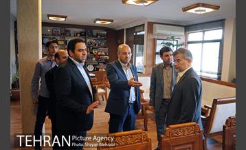 بازدید معاون امور اجتماعی و فرهنگی شهرداری تهران از مرکز ارتباطات شهرداری تهران 21