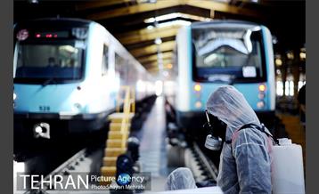 عملیات ضدعفونی کردن مترو تهران 2