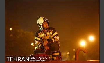 آتش سوزی گسترده در خیابان امیرکبیر 13