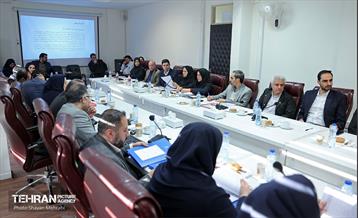 بازدید رئیس شورای شهر از مرکز حقوقی شهرداری تهران 13