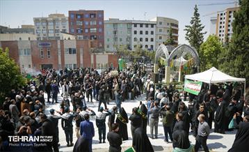 مراسم تشییع و خاکسپاری لاله های زهرایی در منطقه 5
